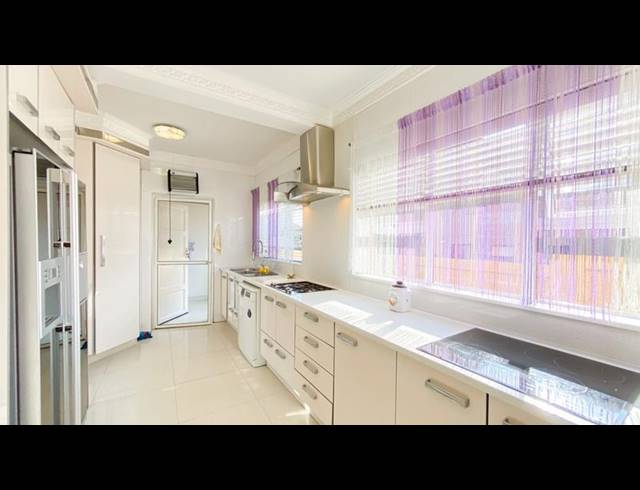 5 BEDROOM HOUSE FOR SALE IN ASPEN HILLS